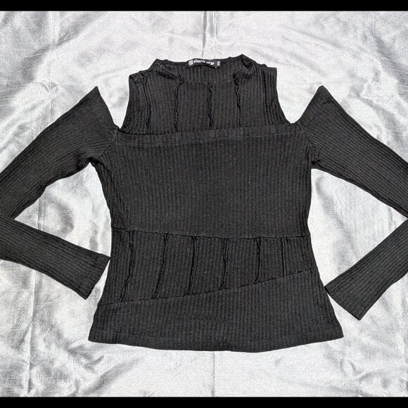 Plastik Wrap Long Sleeve Cold Shoulder Top Medium Black Dark Grey - Picture 1 of 4